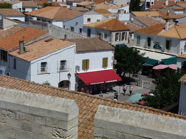 Vista de St Maries de la Mer do telhado da igreja de Notre Dame de la Mer — Fotografia de Stock