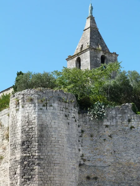 Die Stadtmauern von Arles, Provence, Frankreich — Stockfoto