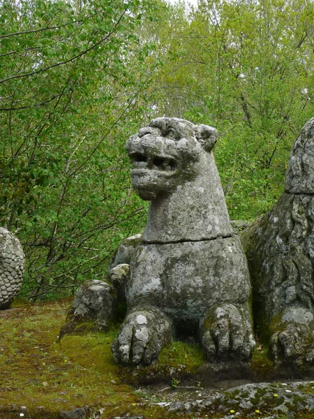 Parque de los Monstruos en Bomarzo, Italia — Foto de Stock