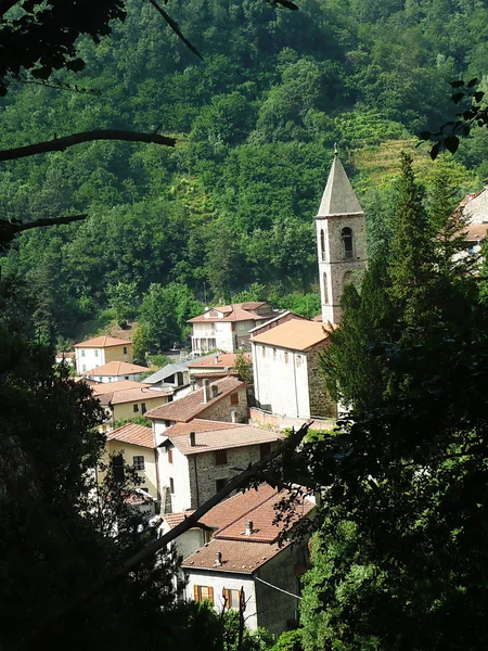 Equi Terme, Lunigiana, Toscana, Italien - Stock-foto