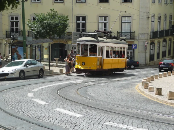 Lizbon, Portekiz 'de tramvay — Stok fotoğraf