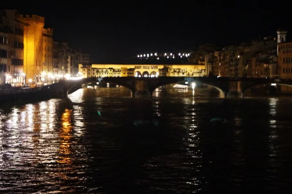 Puente Ponte Vecchio Con Río Arno Inundado Por Noche Florencia — Foto de Stock