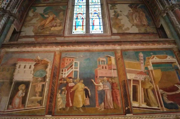 Affreschi All Interno Della Basilica Superiore San Francesco Assisi — Foto Stock