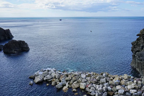 意大利Cinque Terre Riomaggiore海上悬崖 — 图库照片