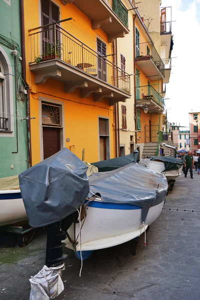 Carretera Con Barcos Pueblo Manarola Cinque Terre Italia —  Fotos de Stock