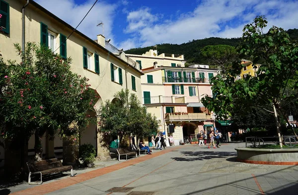 Main Square Monterosso Cinque Terre Italy — стоковое фото