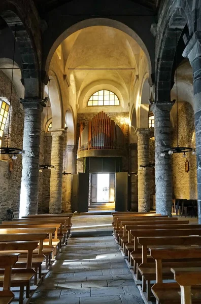 Interior Church Santa Margherita Antiochia Vernazza Cinque Terre Italy — стоковое фото