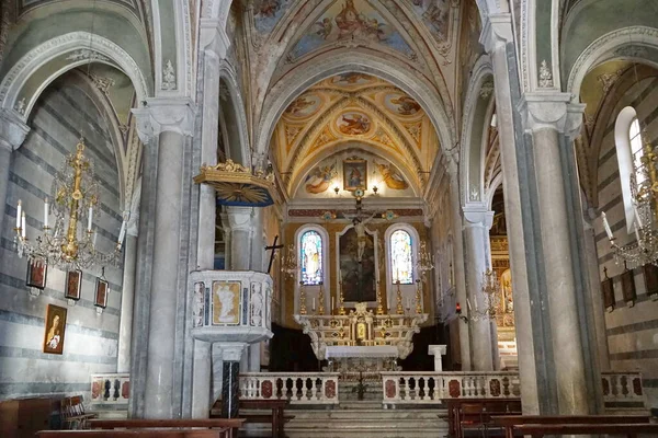 Wnętrze Kościoła San Pietro Corniglia Cinque Terre Włochy — Zdjęcie stockowe