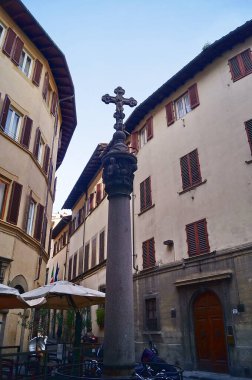 İtalya, Floransa 'da Trebbio Haçı Sütunları