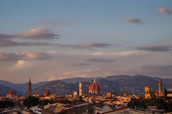 Widok Florencji Średniowiecznych Murów Zachodzie Słońca Włochy — Zdjęcie stockowe