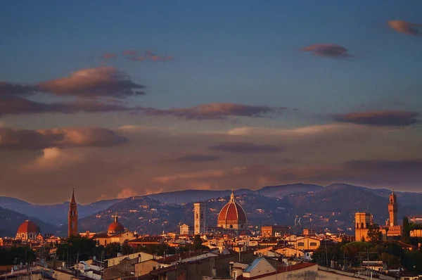 Kilátás Firenze Középkori Falak Naplementekor Olaszország — Stock Fotó