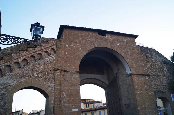 Porta Romana Nelle Mura Medievali Firenze — Foto Stock