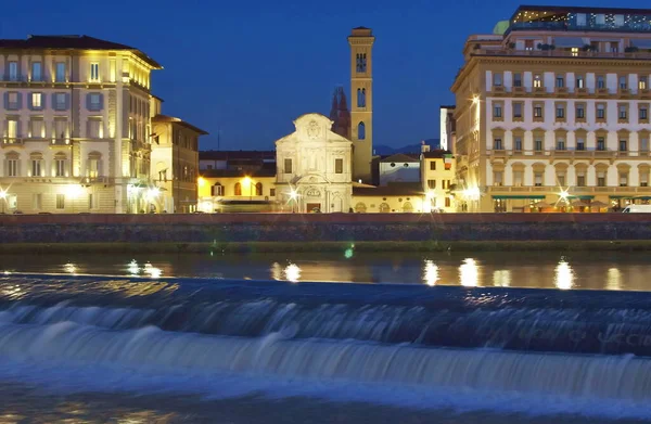 Weir Santa Rosa Plaza Ognissanti Por Noche Florencia Italia — Foto de Stock