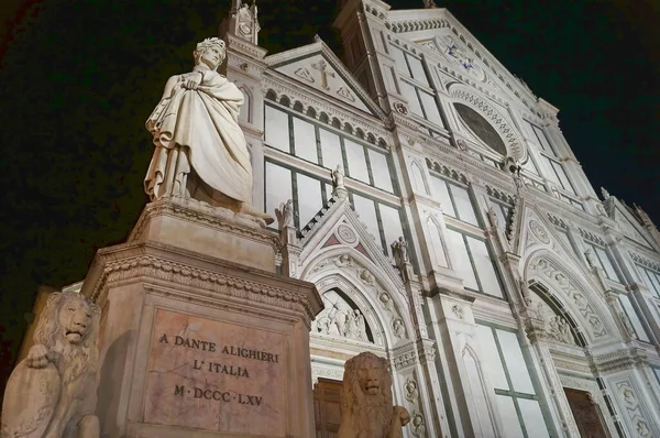 Dante Alighieri Standbeeld Voor Santa Croce Kerk Nachts Florence Italië — Stockfoto