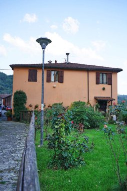 Tipik Castelnuovo Garfagnana, Tuscany, İtalya evi.
