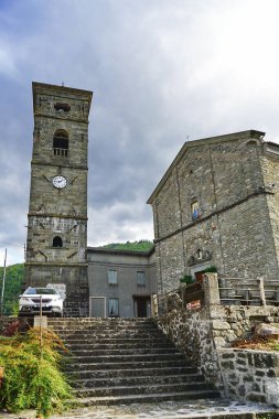 Piazza al Serchio 'daki Aziz Peter Kilisesi, Toskana, İtalya