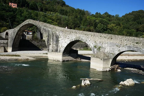 Puente Maddalena Llamado Del Diablo Borgo Mozzano Garfagnana Toscana Italia —  Fotos de Stock