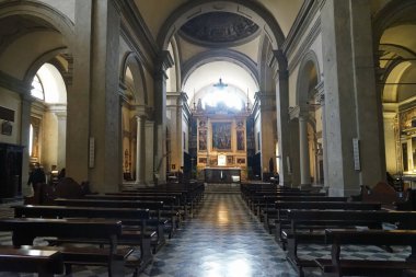 Arezzo, Tuscany, İtalya 'daki San Francesco Bazilikasının içi