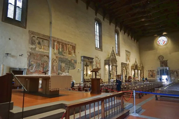 Εσωτερικό Της Βασιλικής Του San Francesco Στο Arezzo Τοσκάνη Ιταλία — Φωτογραφία Αρχείου