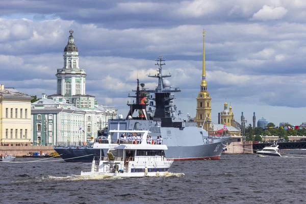 Sint Petersburg Rusland Juli 2021 Corvette Van Het Project 20380 Rechtenvrije Stockafbeeldingen