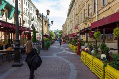 St. Petersburg, Rusya - Eylül 06, 2016: St. Petersburg Sokakları.