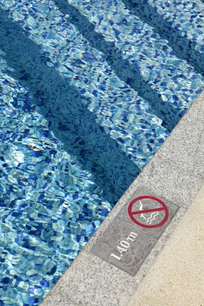 No diving sign at the pool — Stock Photo, Image