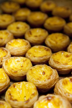 pişmiş yumurta tart tepsi