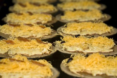 Taylandlı çıtır gözleme