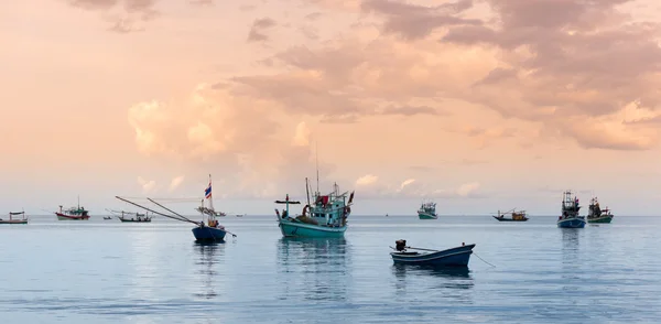 Fisherman on the sea — Stock Photo, Image