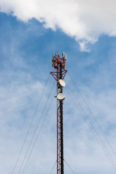 Antenna side of the road — Stock Photo, Image