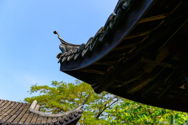 Telhado de canto do Pavilhão chinês — Fotografia de Stock