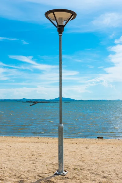 Słup światła na plaży — Zdjęcie stockowe