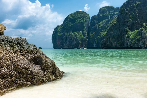 Baie de Maya Phi Phi Leh île — Photo