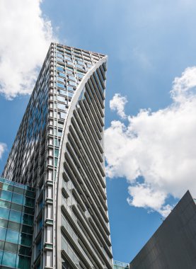 aceite de oliva y vinagre balsámico con espacio de copia de texto sobre un fondo de madera
