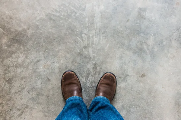 Love concept with Brown leather shoes — Stock Photo, Image