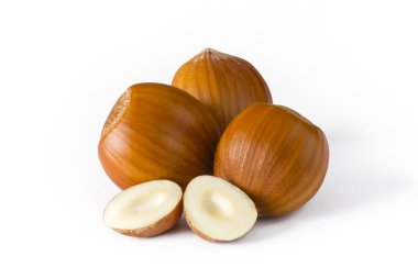 beyaz zemin üzerine fındık izole grubu