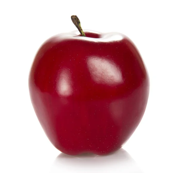 Tmavě červené jablko izolované na bílém — Stock fotografie