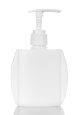 Beyaza izole edilmiş bir şişe sıvı sabun.
