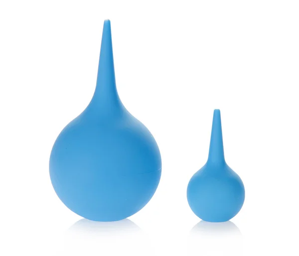 Twee peren geïsoleerd op wit blauw — Stockfoto