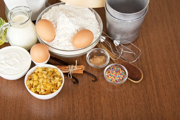 Raisin, spices, means for ornament and a form for Easter, on a a table — Stock Photo, Image