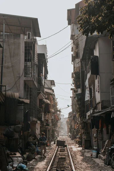 Noi Vietnam Mar 2021 Uma Tomada Vertical Trilhos Bonde Nos — Fotografia de Stock