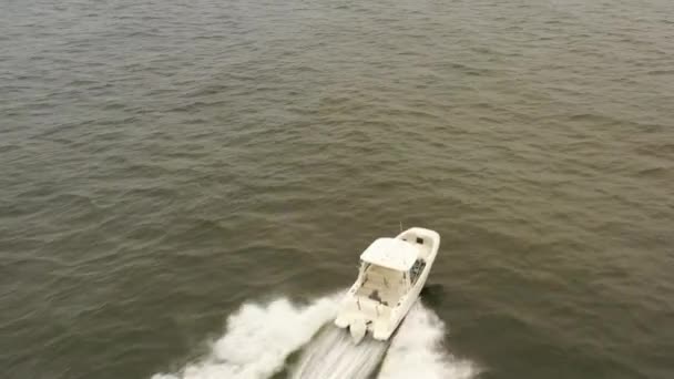 Barco Navegando Agua — Vídeo de stock
