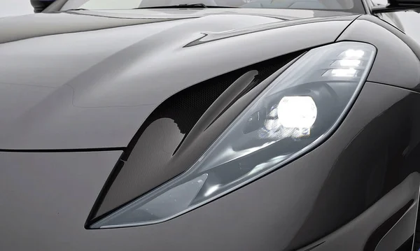 ミュンヘン ドイツ 2021年9月27日 フェラーリ812 Gtsマンシー エレガントなスポーツ要素と金属デザインの豪華な車の外装 自動車技術の概念 — ストック写真