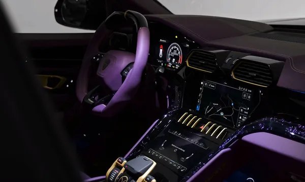 베를린 2021 Lamborghini Urus Mansory Luxurious Comfortable Modern Car Interior — 스톡 사진