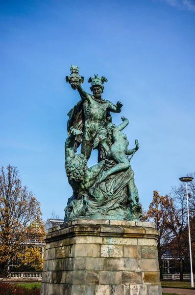 Poznan Pologne Nov 2016 Sculpture Historique Sur Jardin Parc Wilson — Photo