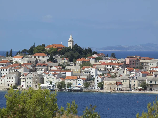 Una Hermosa Vista Del Pueblo Primosten Mar Adriático Costa Croacia — Foto de Stock