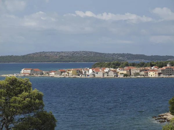 Krásný Výhled Vesnici Primošten Jaderském Moři Pobřeží Chorvatska — Stock fotografie