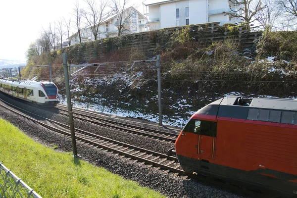 Una Vista Superior Una Locomotora Eléctrica Tren Moderno Que Direcciones — Foto de Stock