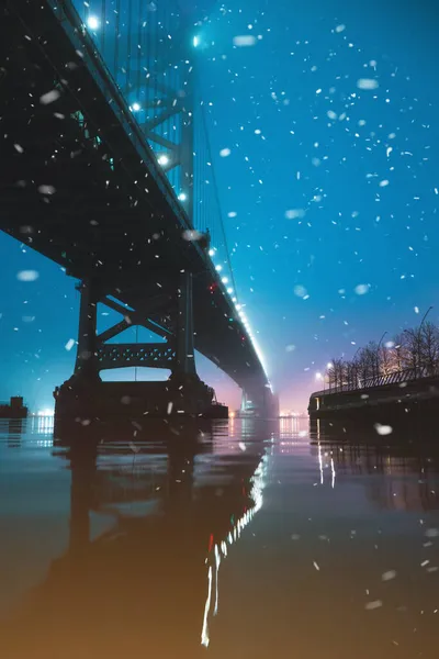 Evening View Bridge Leading City Calm Sea Starry Night — Stock Photo, Image