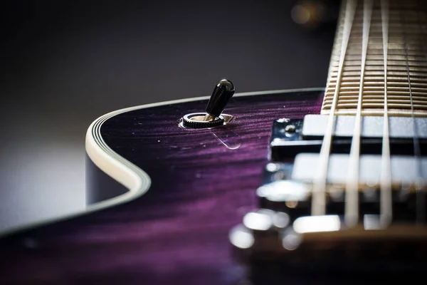 Close Uma Guitarra Elétrica — Fotografia de Stock